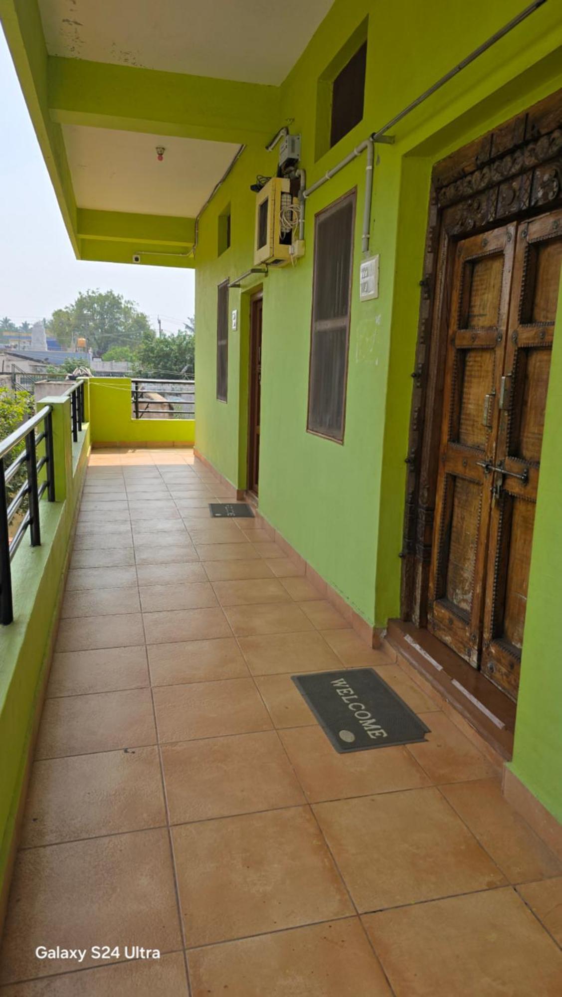 Abhi Homestay האמפי מראה חיצוני תמונה